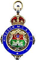 Windsor MC & LCC motorcycle club badge from Jean-Francois Helias